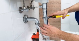 Сантехнические работы Донской цена 467 руб. Услуги сантехника